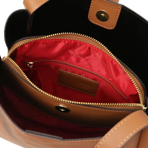 Soave - Soft leather handbag